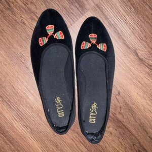 Women’s Black Suede Velvet Holiday Flats (10)
